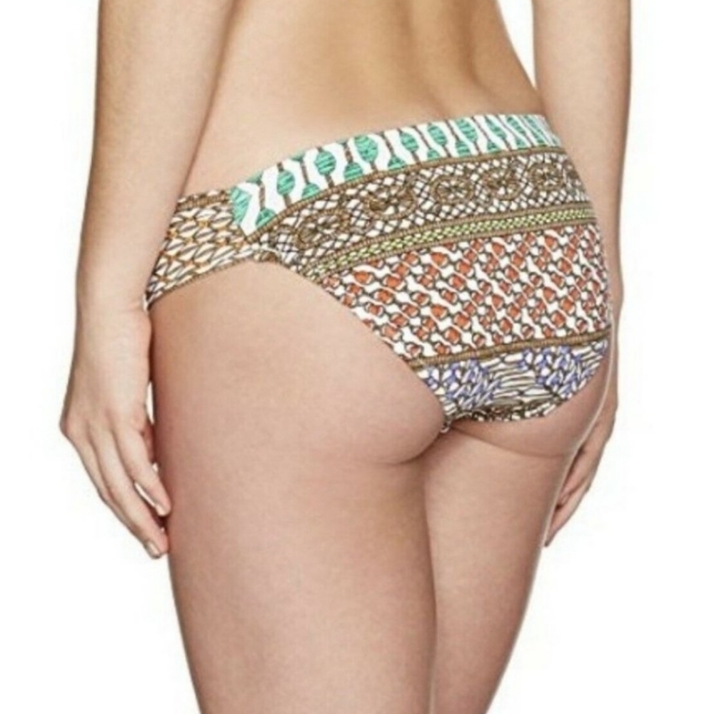 NWOT Trina Turk Macrame Pattern Bikini Bottoms Sz. M